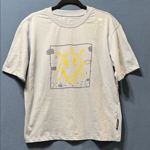 Light Blue Smiley Graphic Tee Size XSmall New 100% Cotton